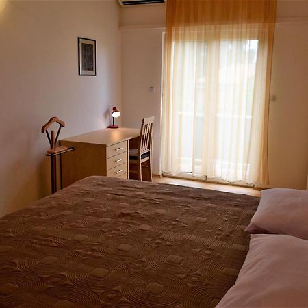 Sunnyy Beacch Apartments Banjol Pokoj fotografie