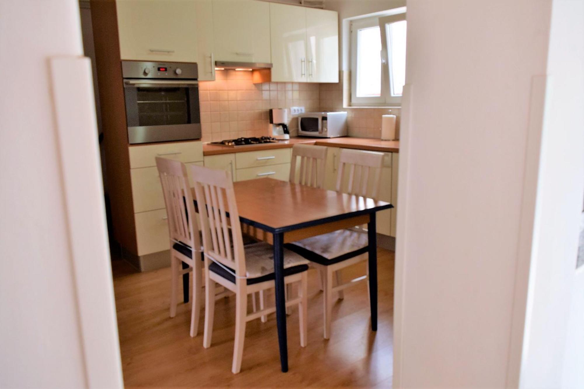 Sunnyy Beacch Apartments Banjol Pokoj fotografie