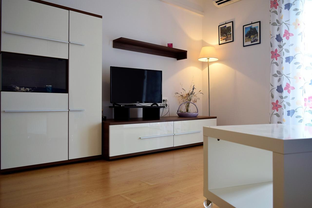 Sunnyy Beacch Apartments Banjol Exteriér fotografie